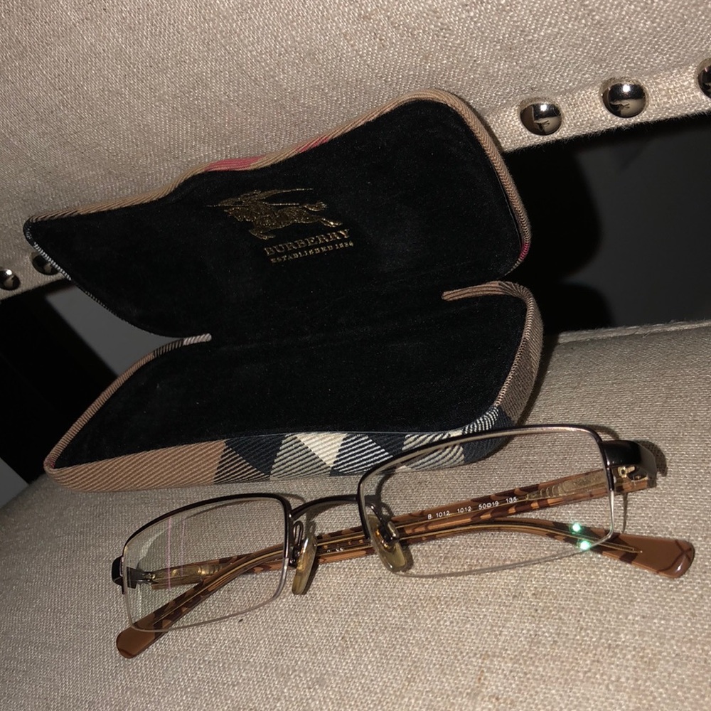Burberry case w/frames. Prescription can be added